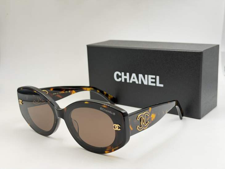 Picture of Chanel Sunglasses _SKUfw79165566fw